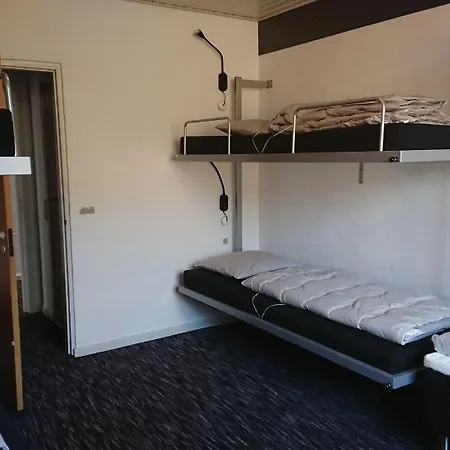 Danhostel Хостел *